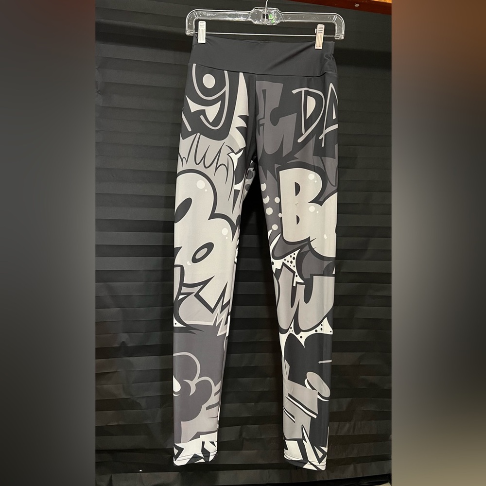 Comic Athletic Leggings
